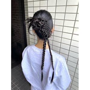 ロングカチモリヘア