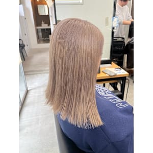 ミルクティーベージュ　(2bleach)