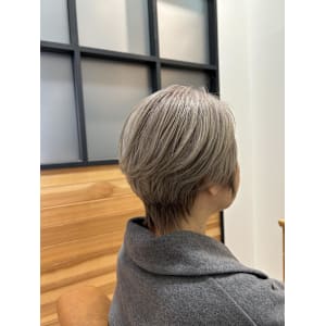 ハイトーン白髪ぼかし