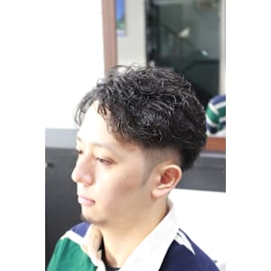 ショートカールパーマスタイル