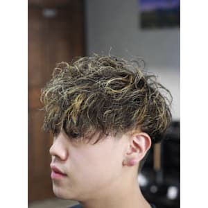 メッシュカラー×パーマスタイル