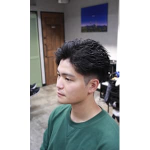 ツイストスパイラルバックスタイル