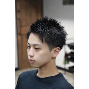 スパイキーショート