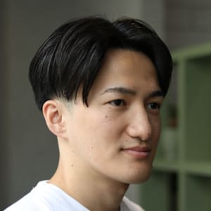 センターパートxパーマ