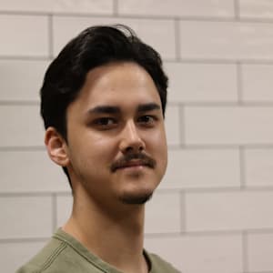 アップバングショート