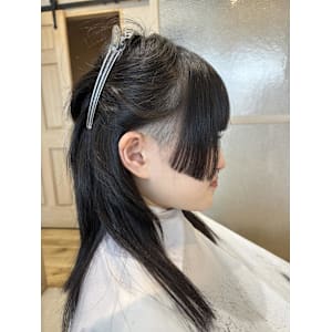 刈り上げウルフ