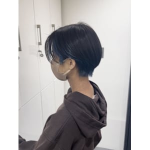 インナーブルー×ハンサムショート