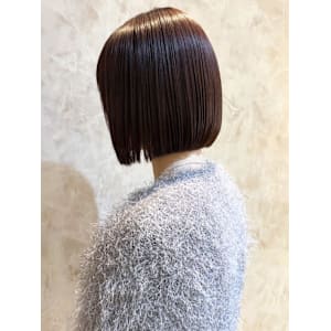 ミニボブ ピンクブラウン 髪質改善メテオカラー 艶髪