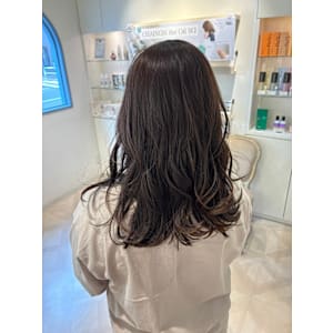 シアーブラウン透明感溢れるイルミナカラー赤羽埼京線