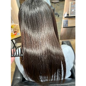髪質改善・縮毛矯正特化サロン Fedis×スタイル - 髪質改善・縮毛矯正特化サロン Fedis【カミシツカイゼン シュクモウキョウセイトッカサロン フェディス】掲載中