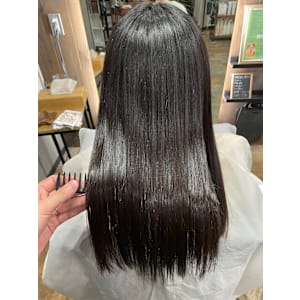 髪質改善・縮毛矯正特化サロン Fedis×スタイル