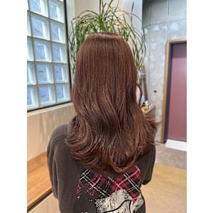 チェリーブラウン/コテ巻きヘア/大人ガーリー