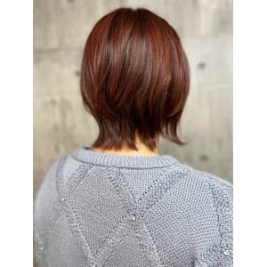 マッシュショート ウルフカット ピンクブラウン レイヤー
