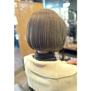 髪質改善専門店 LANVERY 表参道×スタイル