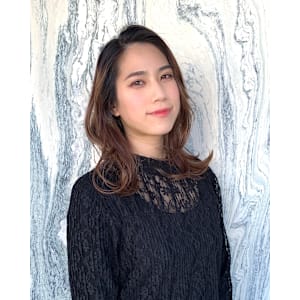 髪質改善専門店 LANVERY 表参道×スタイル