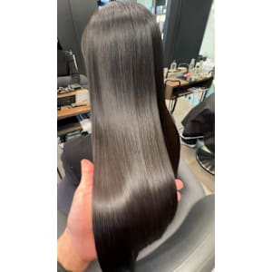 髪質改善専門店 LANVERY 表参道×スタイル