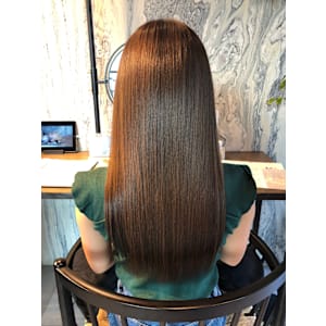 髪質改善専門店 LANVERY 表参道×スタイル