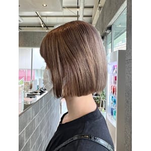 em HAIR 【エムヘアー】×スタイル