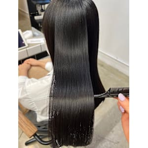 em HAIR 【エムヘアー】×スタイル