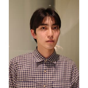 マッシュショート/センターパート/韓国ヘア/黒髪