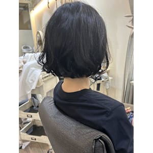 【ジュレベール 汲田】バッサリボブスタイル