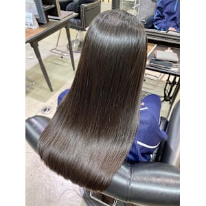 髪質改善ストレート