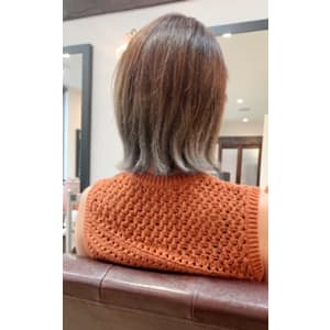 【WORKS】セミロング×裾カラー×ホワイトベージュ