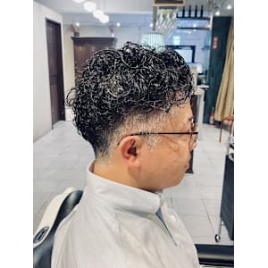 【40代 男性】ロンドンミディアムパーマ（大宮/バーバー）