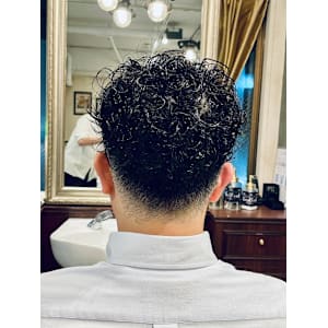 【40代 男性】ロンドンミディアムパーマ（大宮/バーバー）