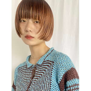 アプリコットベージュのコンパクトミニボブ 