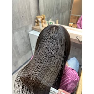 白髪ぼかし/脱白髪染め/ハイライト/ブリーチ/イルミナカラー