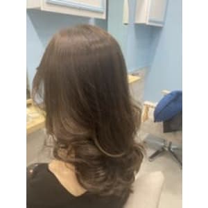 透明感☆アッシュベージュ＆リバース巻き仕上げ