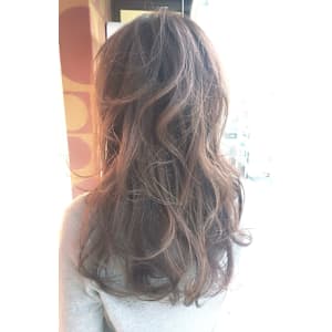 【WORKS】イルミナベージュブラウン×ロングレイヤー