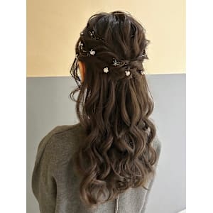 HAIR MAKE SALON Gallis×スタイル - HAIR MAKE SALON Gallis 北新地店 【ヘアメイクサロン ギャリス】【ヘアメイクサロン ギャリス キタシンチテン】掲載中