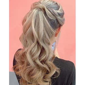 HAIR MAKE SALON Gallis×スタイル