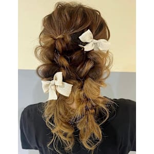 アップスタイル