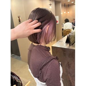 インナーカラー/ホワイトピンク/ピンクブラウン/ボブ