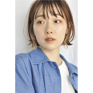 イヤリングカラー／ニュアンスボブ 