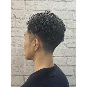 メンズ／ツーブロック／刈り上げ／七三／アップバング