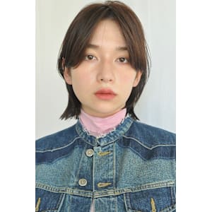 タイトレイヤーボブ/センターパート/透明感ブラウン 