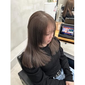 オリーブベージュ ブリーチを使わないWカラー