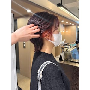 ショートウルフ/オレンジレッド/インナーカラー/横浜駅