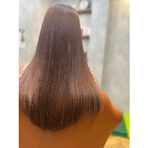 スタイリングなしでまとまる髪型