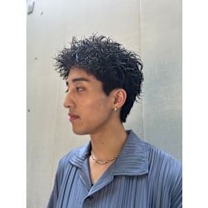 綿貫航太◎短髪/アップバング/スパイキーショート/短髪パーマ