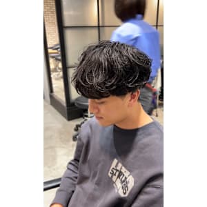 綿貫航太/シャドウパーマ/無造作パーマ/坂口健太郎パーマ