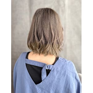 グラデーションカラー/ソンブレ/カーキグレージュ