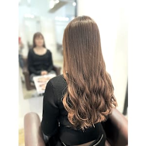 アドミオカラーベージュ系