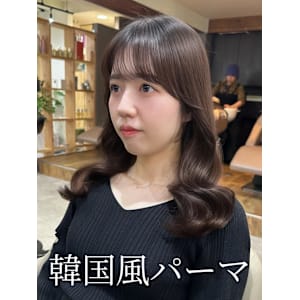 ミディアムでも諦めないで！くびれミディパーマ