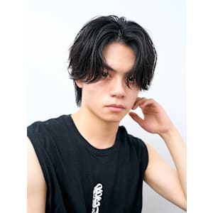 ツイストスパイラルパーマ/ウルフ/ミディアムヘア