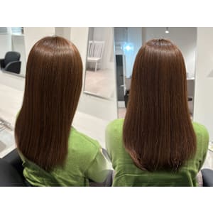 ブリーチなしでも出来ます！白髪ぼかしカラーで赤みのない艶髪に